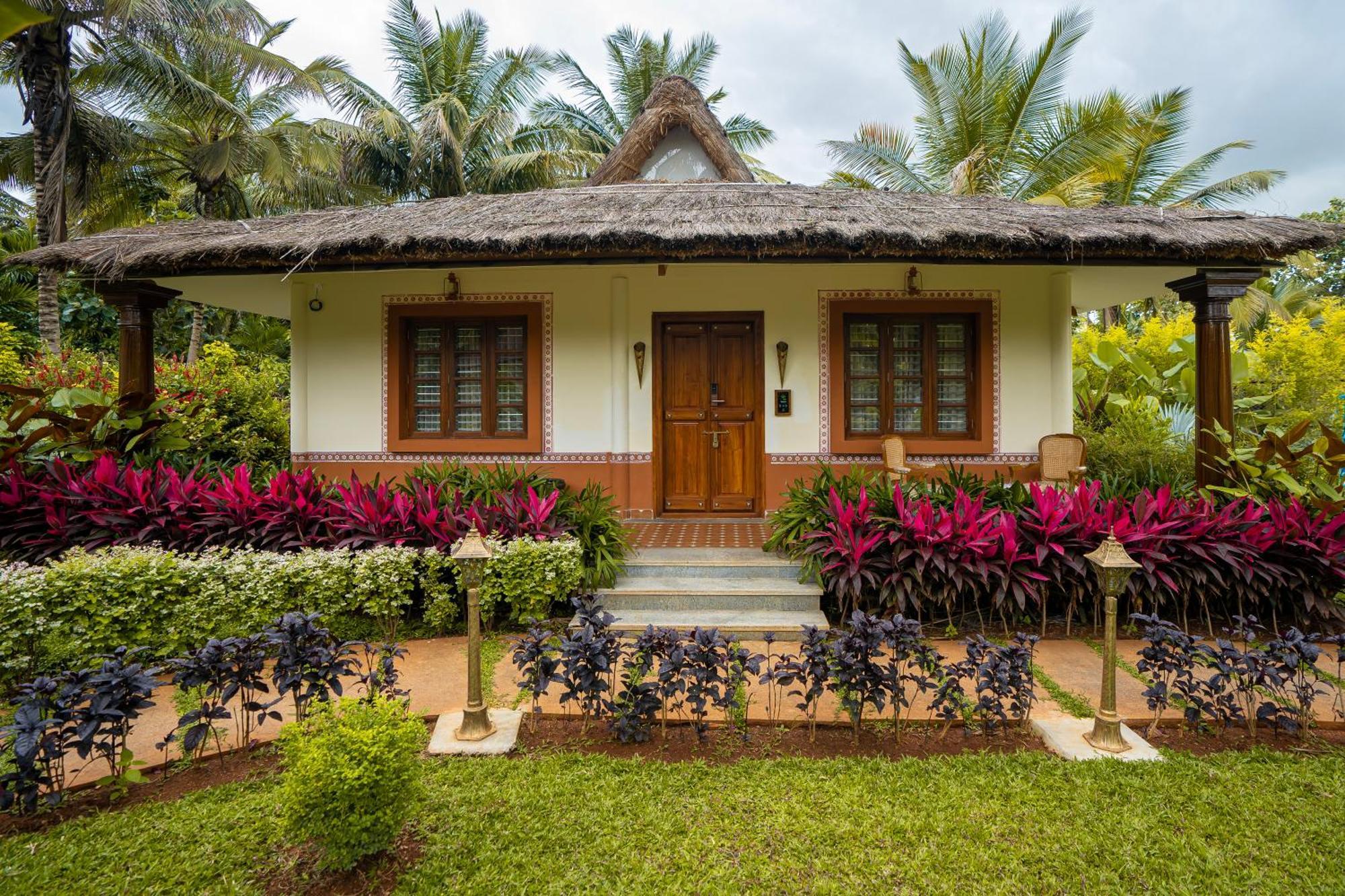 Tropical Villages Chāmundi Eksteriør bilde